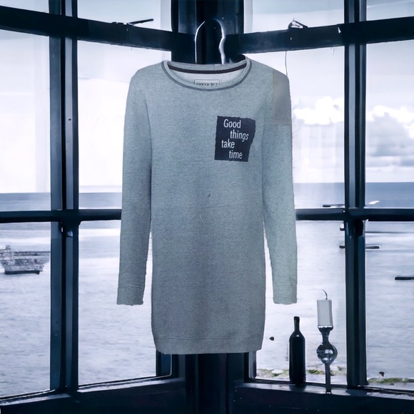 $10 “Good Things Take Time” Sweatshirt Nightshirt Sweater Dress Gray Soft Jersey - Picture 4 of 4